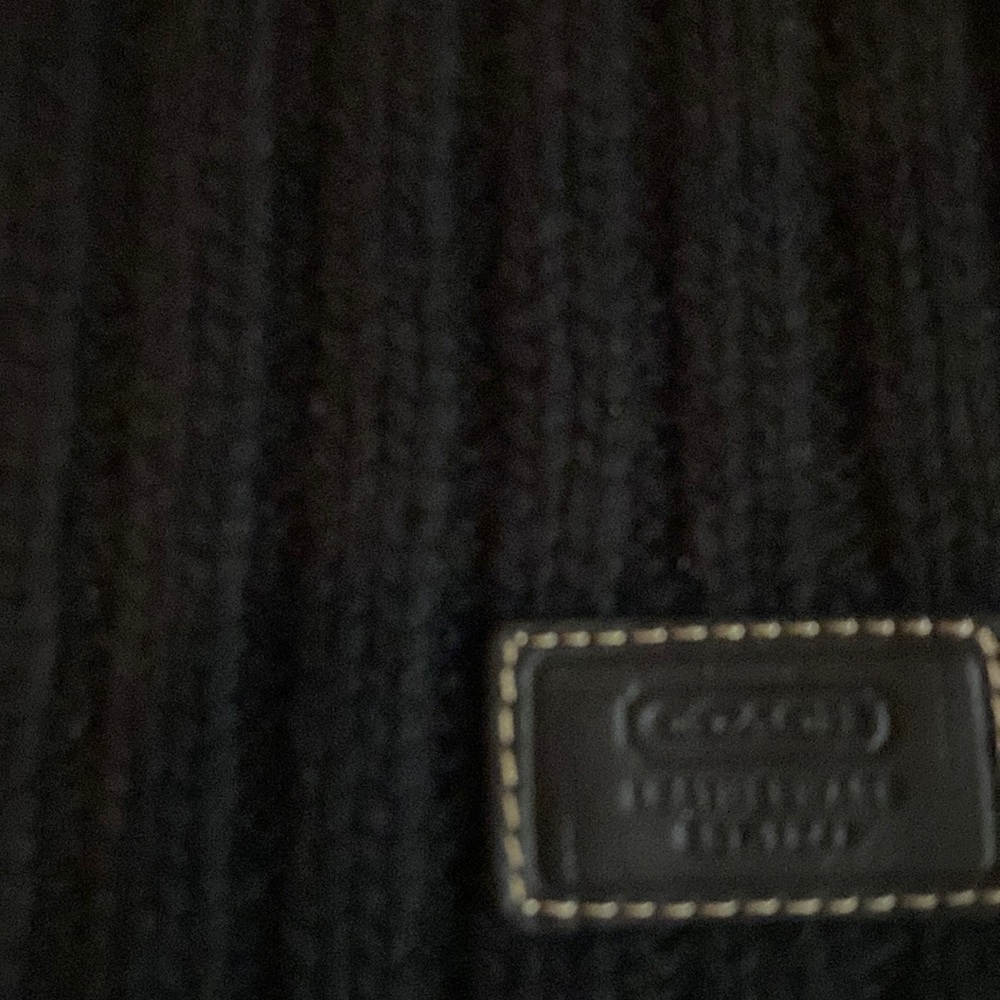 Coach cable knit scarf